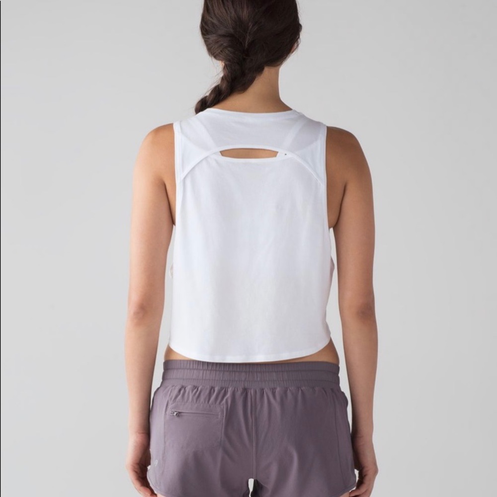 Lululemon cut back crop tank